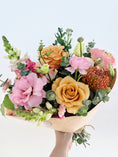 Load image into Gallery viewer, Send AO Flowers
