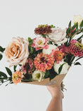 Load image into Gallery viewer, AO STUDIO Bi-weekly Flower Subscription
