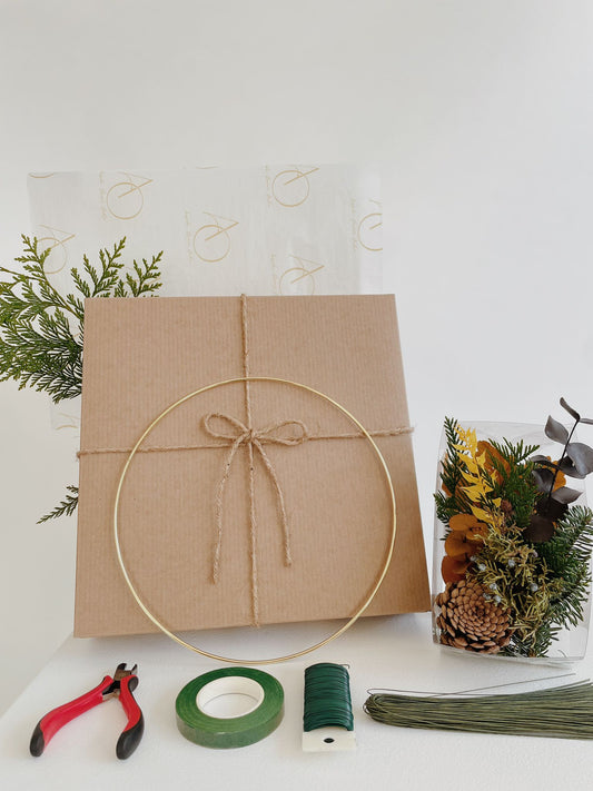DIY Wreath Box